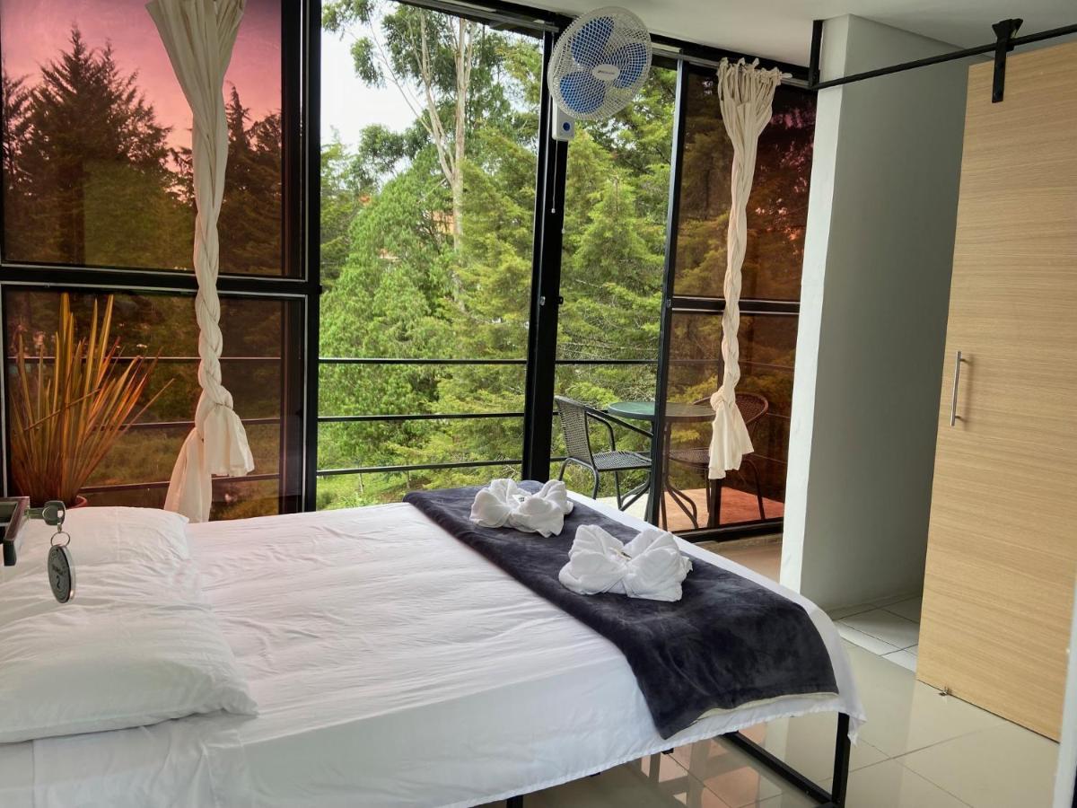 La Madriguera Otel Guatapé Dış mekan fotoğraf