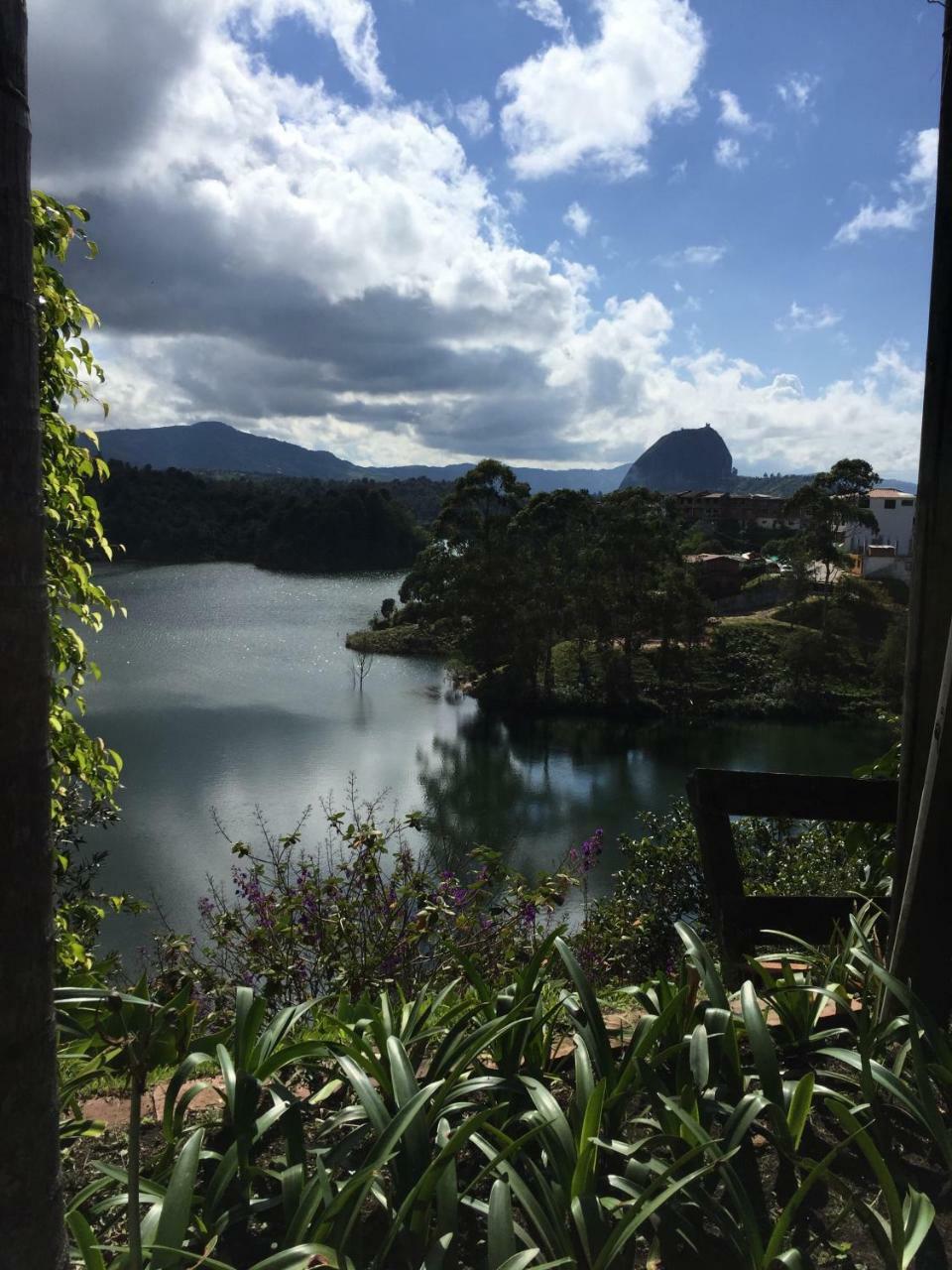 La Madriguera Otel Guatapé Dış mekan fotoğraf